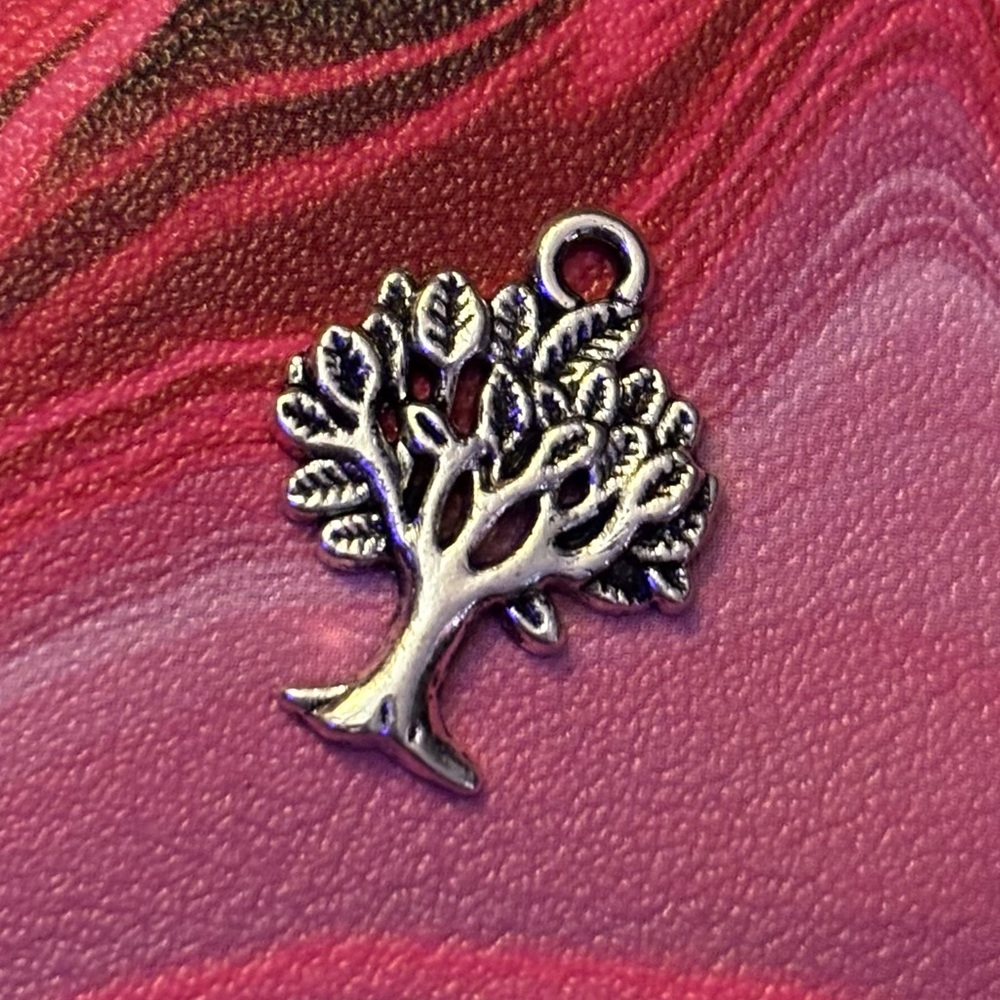 Charms🌟 Pick 2 for the listed price 🌟Charms